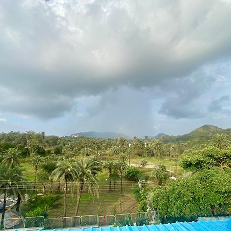 Rudraksha Inn Mount Abu Ngoại thất bức ảnh