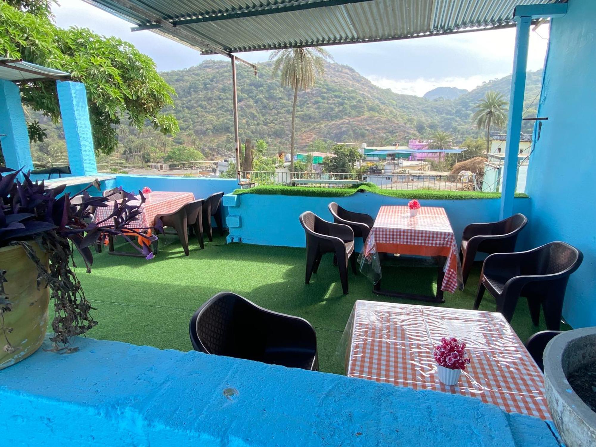 Rudraksha Inn Mount Abu Ngoại thất bức ảnh